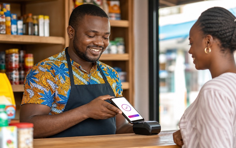 Intégrer le paiement mobile au Togo : guide T-Money & Moov Money